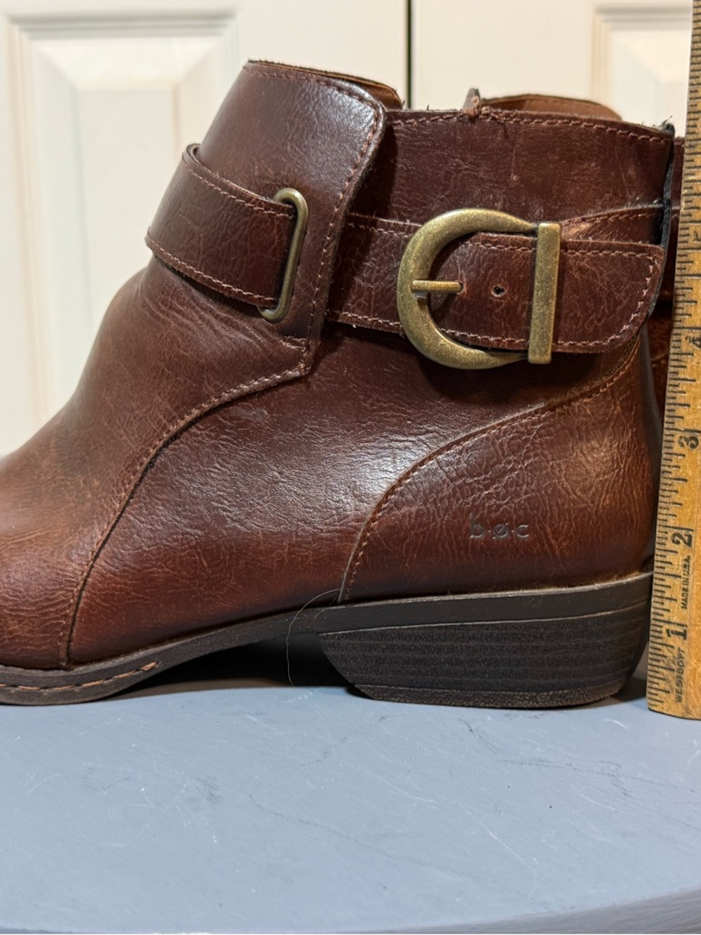 boc Women's Brown Leather Buckle Ankle Booties - Picture 5 of 6
